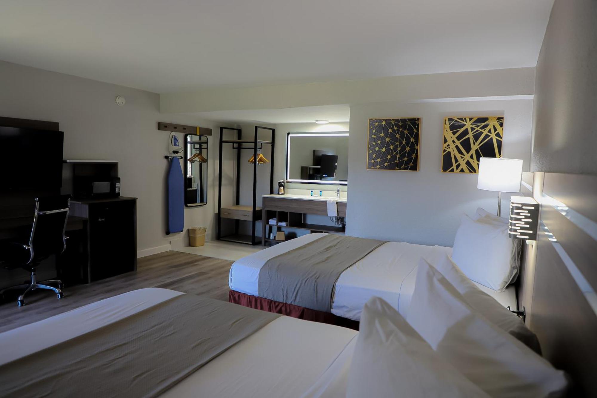 נדרלנד Airport Inn מראה חיצוני תמונה