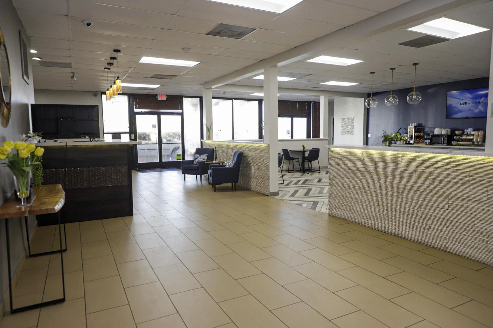 נדרלנד Airport Inn מראה חיצוני תמונה