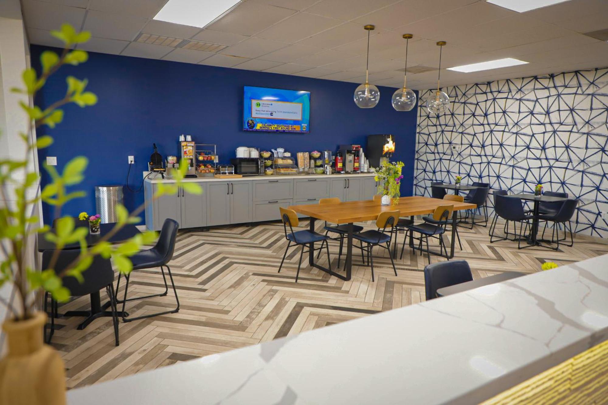נדרלנד Airport Inn מראה חיצוני תמונה