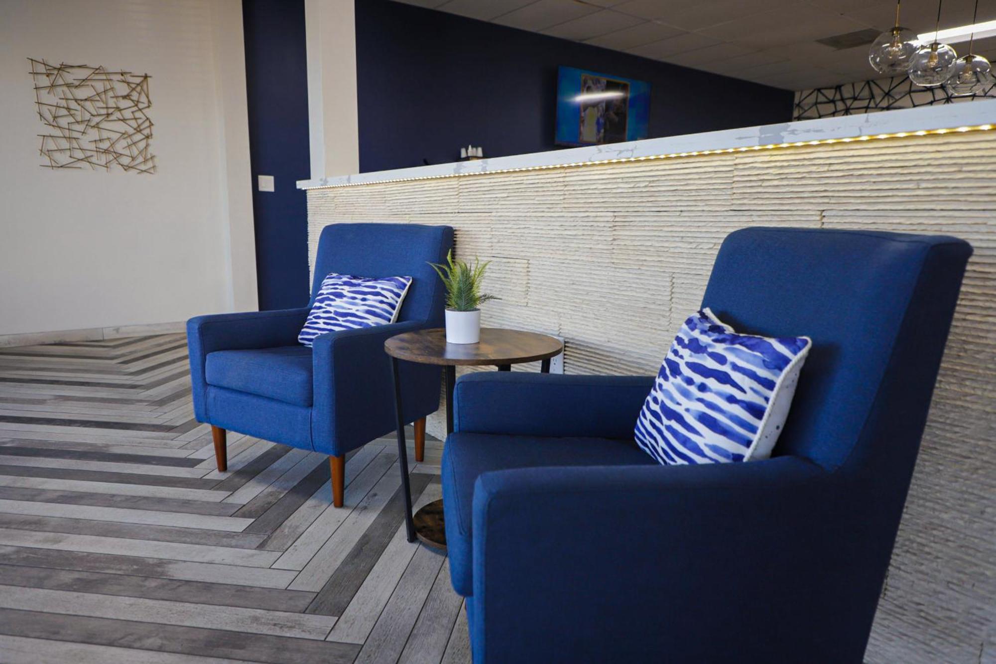 נדרלנד Airport Inn מראה חיצוני תמונה