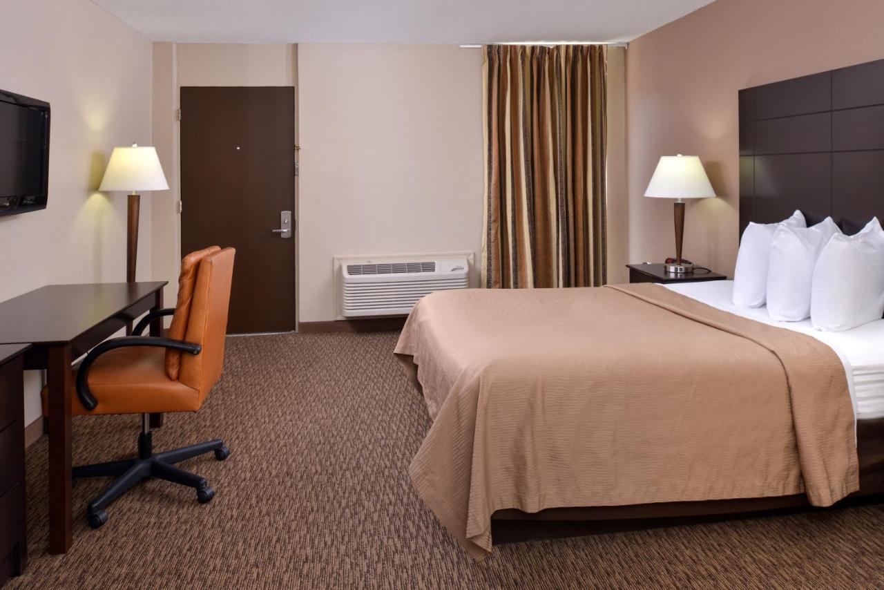 נדרלנד Airport Inn מראה חיצוני תמונה